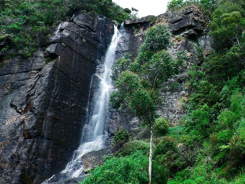 Lover's Leap Falls, Nuwaraeliya