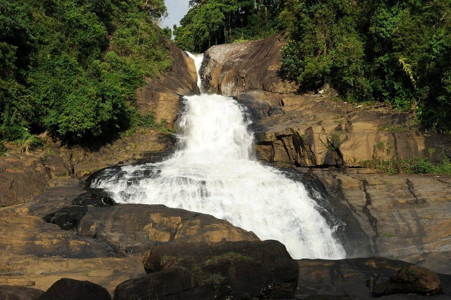 Bopath Ella Falls