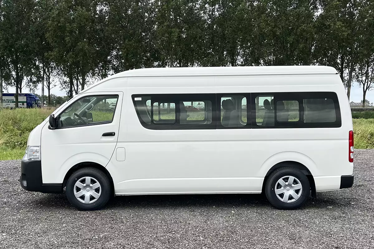 9-seater luxury tourist van Toyota KDH Highroof Sri Lanka