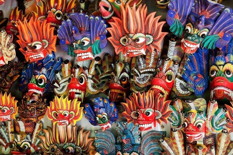 Sri Lanka’s Gifts and Souvenirs, A Treasure Trove for Foreign Travellers