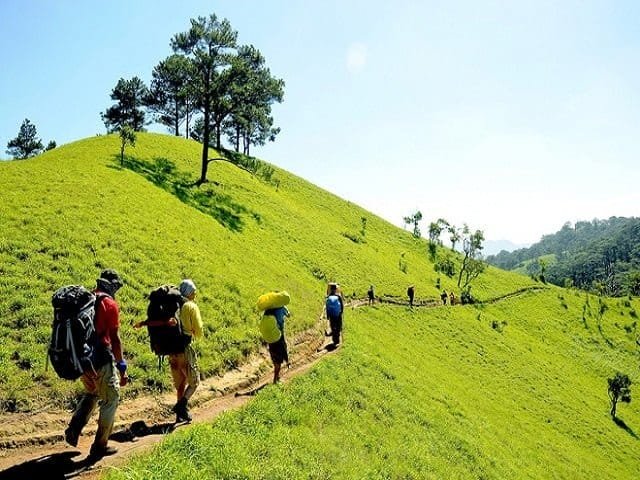 Hiking and Trekking in pitawala pathana, Sri Lanka