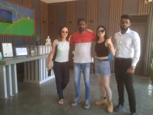 Guests from Chinese & Japanese with 4Me Lanka Tours